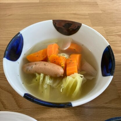 お家にある材料でめっちゃ簡単に作れました！野菜の味が滲み出たスープが美味しかったです(*^^*)